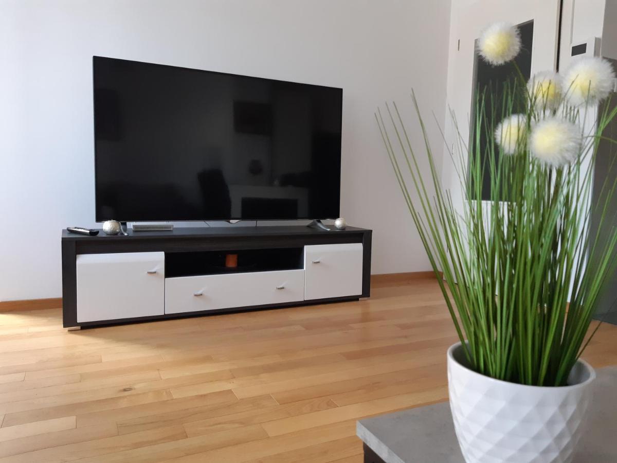 Apartman Dijana Μπάνια Λούκα Εξωτερικό φωτογραφία