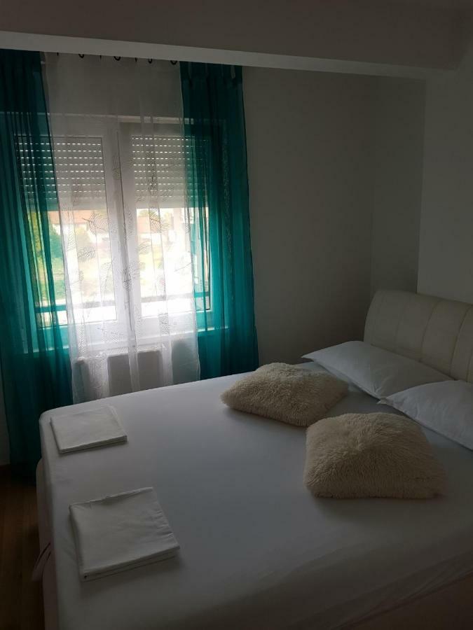 Apartman Dijana Μπάνια Λούκα Εξωτερικό φωτογραφία